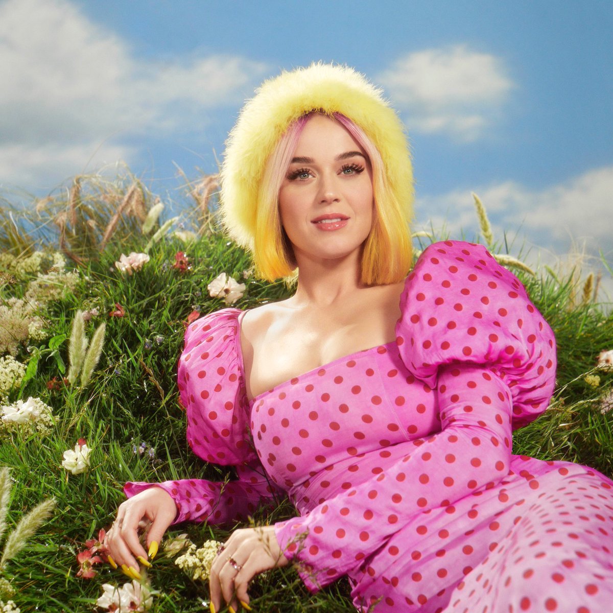 katyperry's tweet photo. Certainly fell down a rabbit hole watching your beautifully original versions of #NeverReallyOver on @youtube 🤗 Keep making them and I will for sure keep clicking 🧡 https://t.co/ur0OiE97MQ https://t.co/cNY2zy4xFB