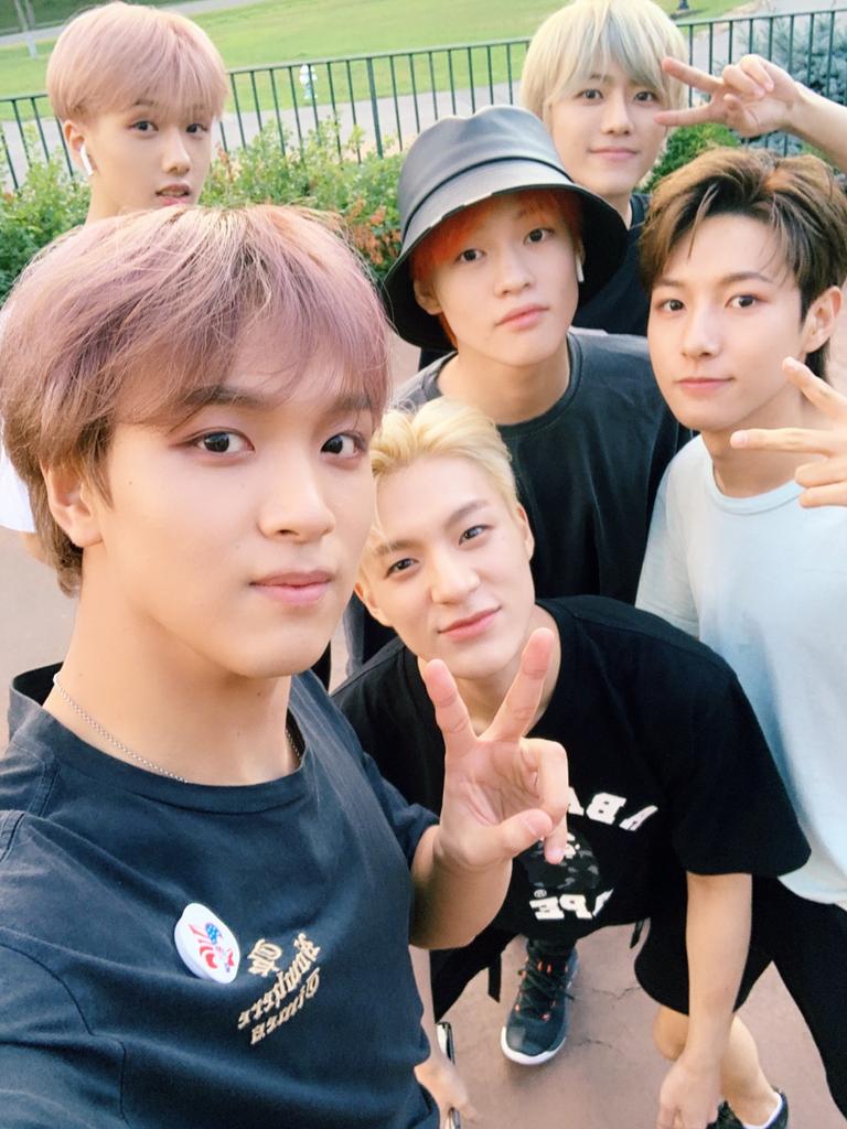 NCTsmtown_DREAM tweet picture