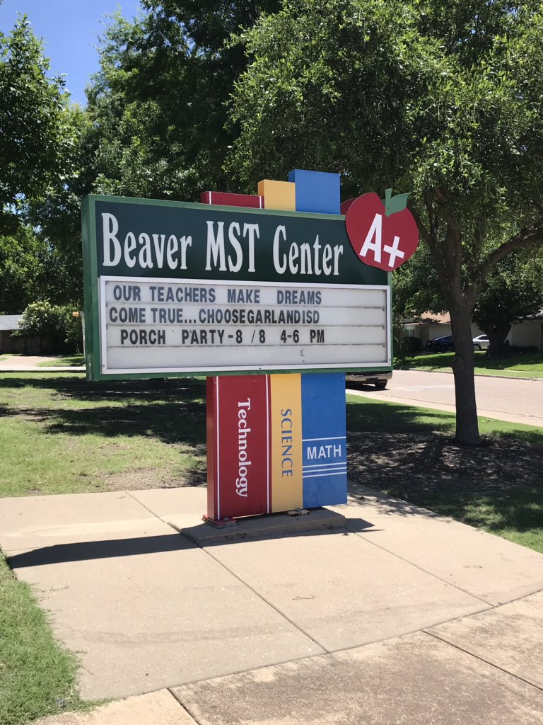 ambermhope's tweet photo. We can’t wait to see our @BeaverMST_Stars 🌟🌟 
Save these important dates! @AmyLeeSinclair @vickicasco7 @ParraPanthers @SPhillips2622 @RecchiaMichelle @ClarkTpclark @drojas_5 @BeaverPTA @TracyKovachevi1 #makeyourmark #Beaverfam https://t.co/bQj6bjinkG