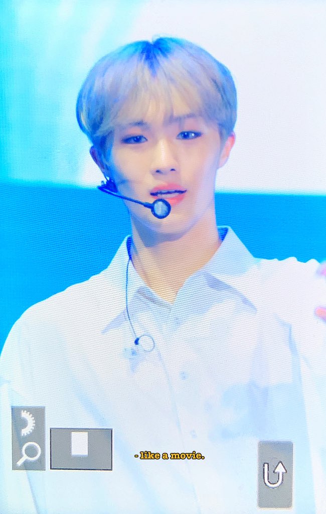 LAMforHS's tweet photo. 190724 데뷔축하해 💛
#CIX #현석 #HYUNSUK https://t.co/mjd8W9pjmj