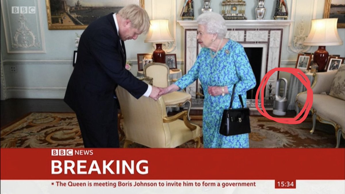 voiceofsiri's tweet photo. Brilliant piece of product placement by @Dyson when @BorisJohnson met @RoyalFamily #coolqueen #heatwave #Politics #nosweatyhands https://t.co/W3VSHZtX78