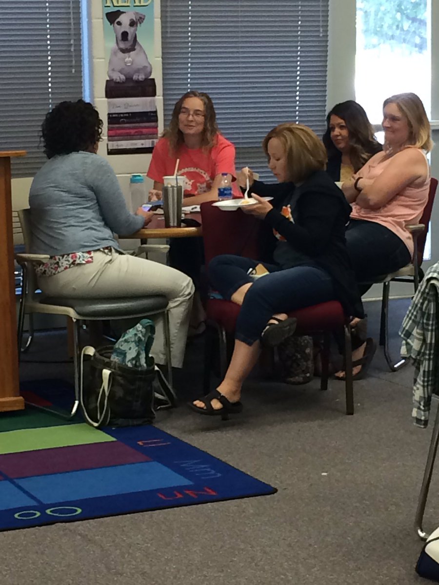 Smiths30Tn's tweet photo. Executive Functioning Brain Development Training with Mrs. Brittany and Mrs. Sandy. #teachfentress https://t.co/eZbAPjdr95