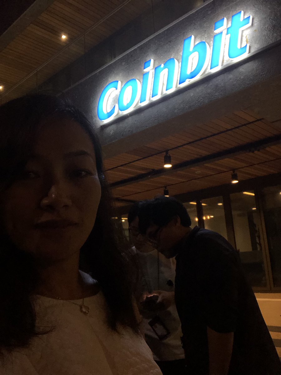 merrysong3's tweet photo. Just finish meeting with Coinbit Guys, very glad to work together. Thank you.@ZoroChain https://t.co/0aeTH8Q0Xn