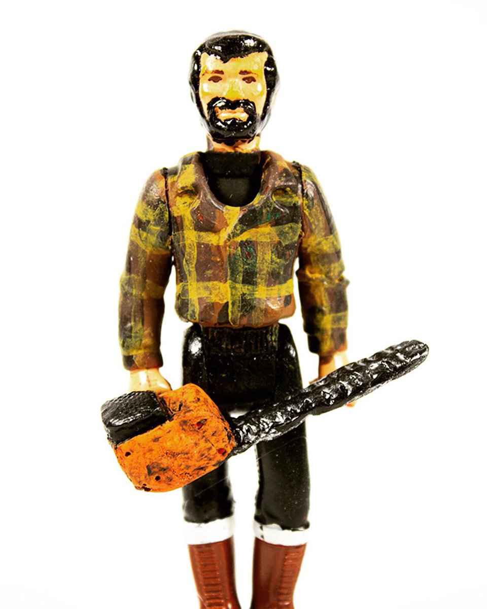 CosmicEvilToys's tweet photo. Totally normal lumberjack #NicCage who is an actual lumberjack with a flannel jacket and #chainsaw
🦌🦌🦌
AUCTION LINK IN BIO!
🦌🦌🦌
#nicholascage #mandy #mandymovie #cheddargoblin #ragecage #panoscosmatos #redmiller #customactionfigures #customtoy #actionfigure #popart https://t.co/8siZ8fn8iG