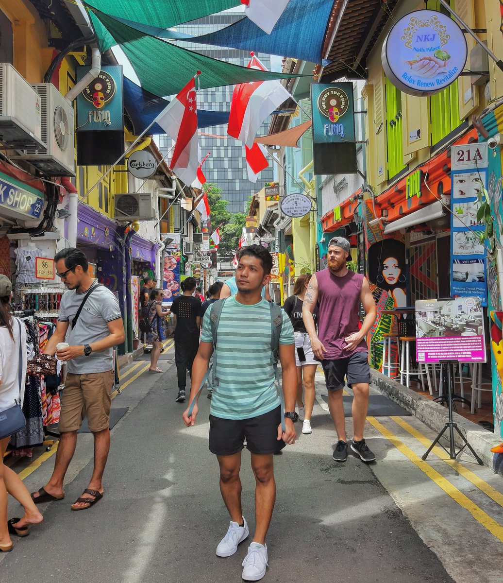 romanster23's tweet photo. Explorin my town.. ๐คฃโค๐๐ณโโ๏ธ
#littleArabTown #Bugis #halfArab #iloveSG https://t.co/GROQMXUh67