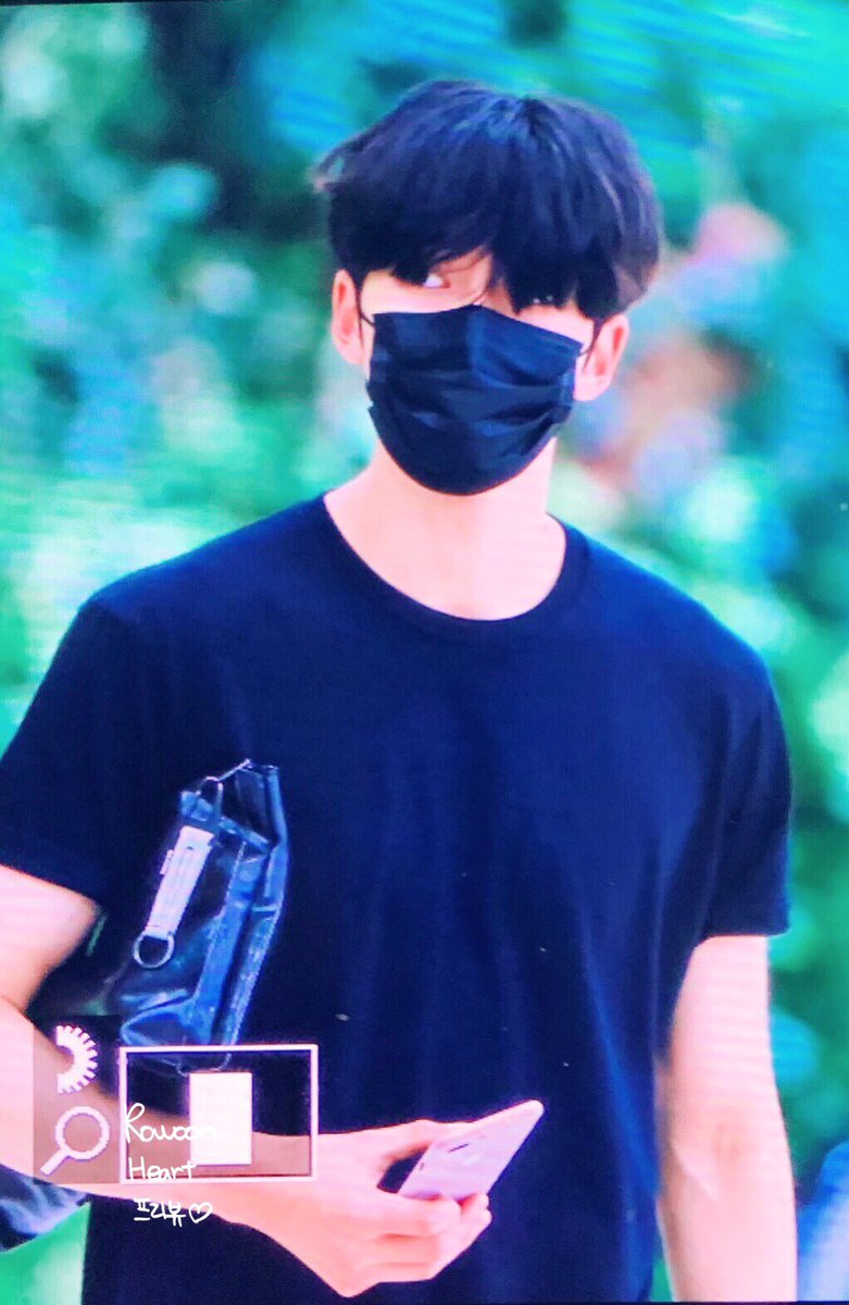 RowoonHeart's tweet image. 190724 입국 프리뷰
#SF9 #에스에프나인 #로운 #ROWOON #김석우 #ロウン @SF9official