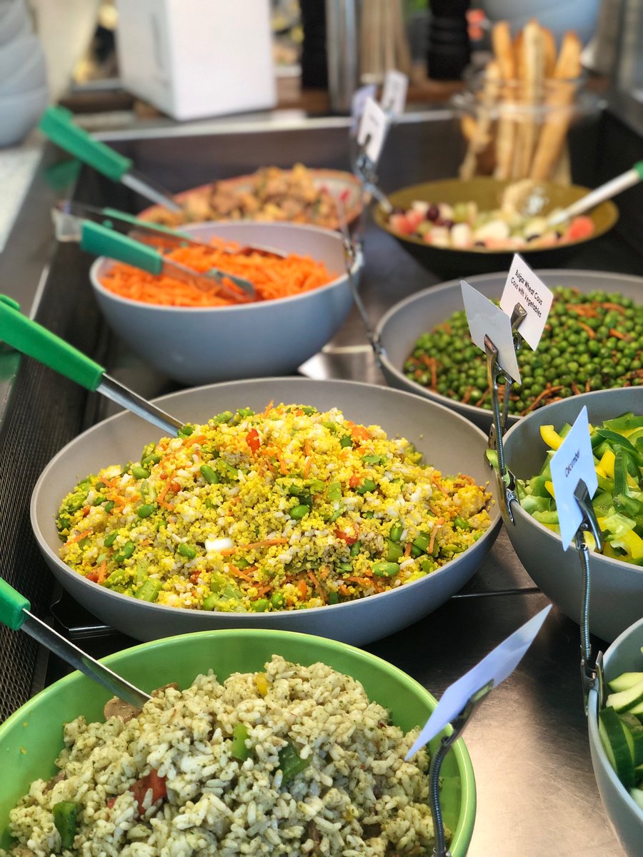 LStoreys's tweet image. Looking for a healthy light option try our salad bar check out what health benefits out salad bar has to offer #craigforth #stirling #nutritional #foodies #westisbest #salads #summer #HealthyFood #welovethisbusiness @lynnywinny_lynn @georgegunn2303