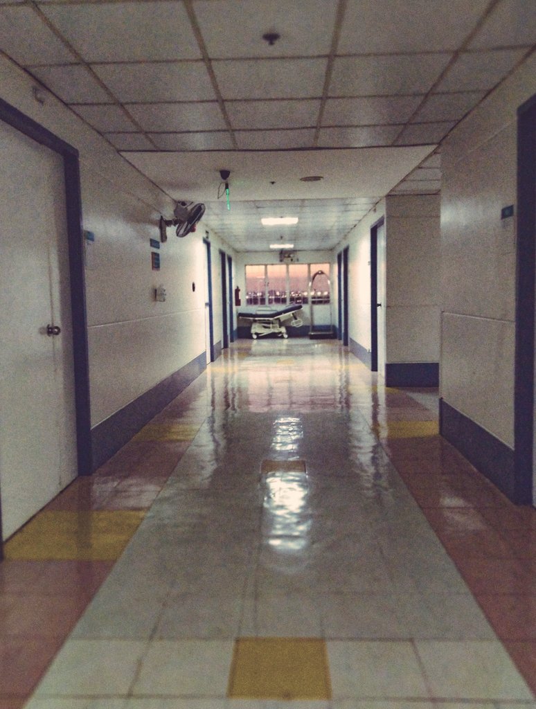 k_tnxbye's tweet photo. hate hate hate this place https://t.co/zaqPbxPmvp