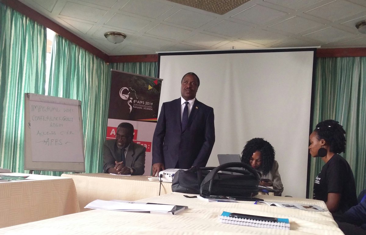 Michael Kasede tweet media