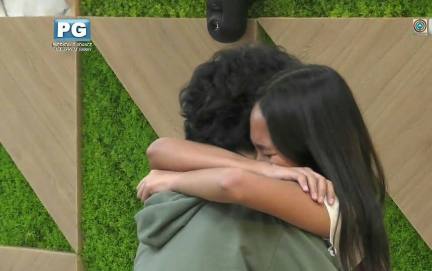 FranciscoJossie's tweet photo. fumiyaaaa.... grabi sobrang higpit yakap ni bene yen sayo. sobrang pasasalamat niya. you are a good kuya to yen. love u.

WEDStillFighting ForYENQUIRANTE https://t.co/JYd3JKDXfK