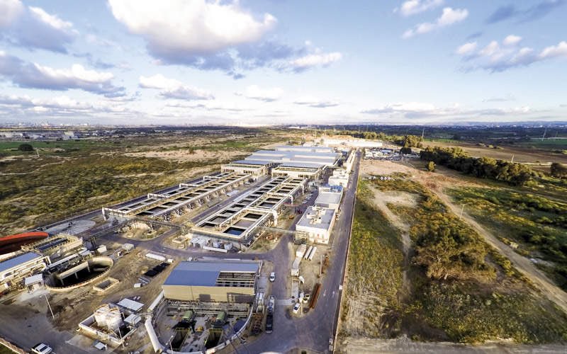 AviKaner's tweet photo. The world’s largest water desalination plants are all located in Israel 🇮🇱, Saudi Arabia 🇸🇦, and UAE 🇦🇪. Israel has the world’s largeat seawater desalination plant and can produce a surplus of water. https://t.co/DKv4nBQoRE