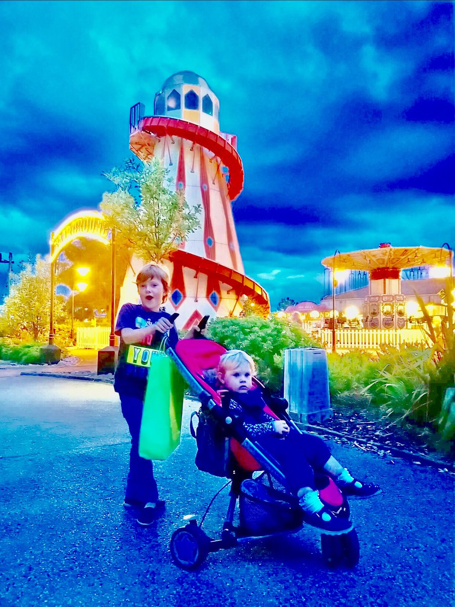 _Lisa_Davies's tweet photo. @Butlins @go #asummerlikenoother https://t.co/0NrGupoo6T