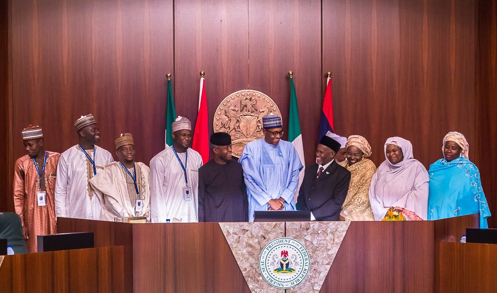 JaafarUmarAbba's tweet photo. Earlier Today, President @MBuhari swears in new Chief Justice of Nigeria, CJN, Justice Mohammad Tanko at the Presidential Villa Abuja.. https://t.co/Aio1HdBK3i