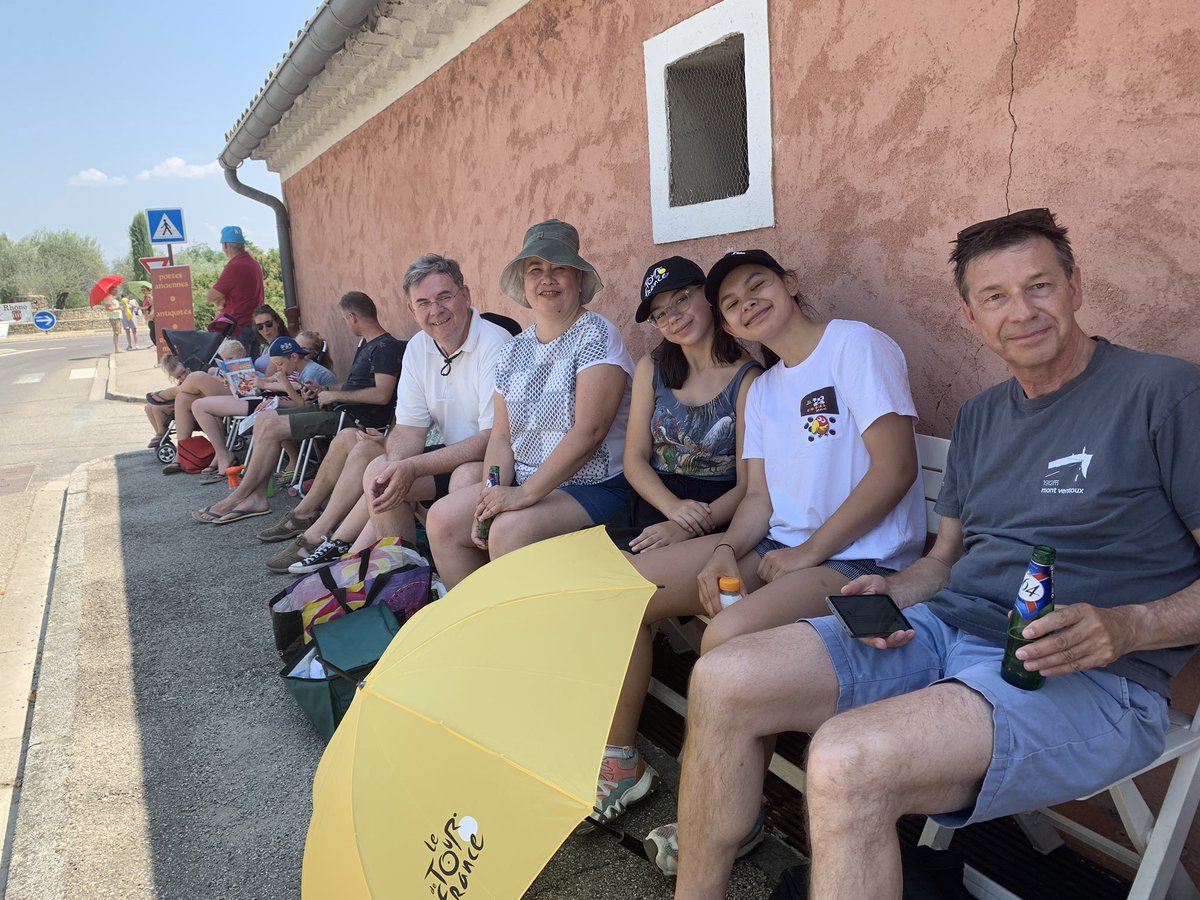 Waiting for the péloton at Roaix, Vaucluse