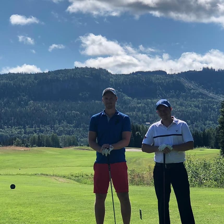 GreenieRob's tweet photo. Holtsmark Golf Klub, Norway 🇳🇴. Wow!!! I've been privileged to play a lot of good courses, but this place has got to be the best. Every hole is special.Course condition is fantastic and views on each hole just beautifal. #holtsmark #norwaygolf #golfatgoodwood #bigga #networking https://t.co/9elYH5awXo