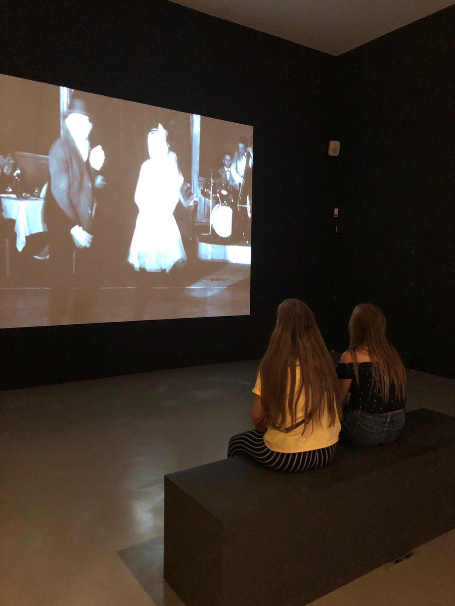 Inhispania's tweet photo. ¡Disfruta de las exposiciones que ofrece la La Casa Encendida! 🎨 #inhispania #arte https://t.co/4pkCXlVlbc
