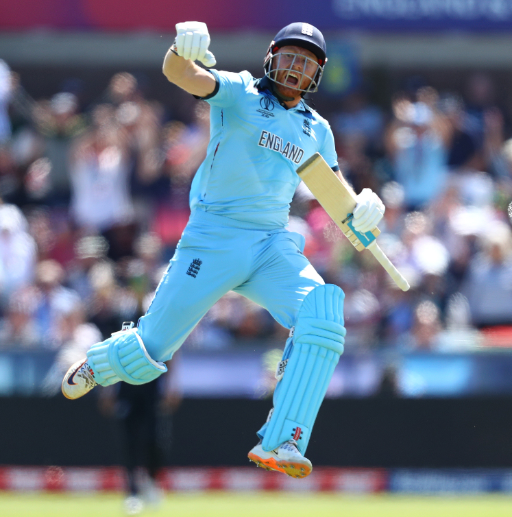  English batsmen playing white ball cricket vs English batsmen pla...