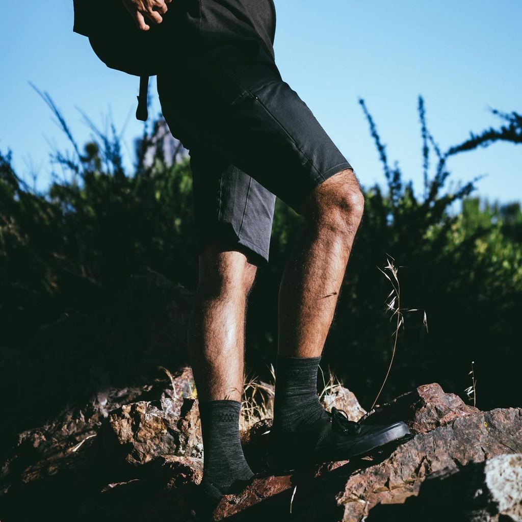 Awesome adventure apparel with the Apoch Shorts from the guys at <a href="/missionworkshop/">Mission Workshop</a>:

&gt;&gt; thecoolector.com/mission-worksh… &lt;&lt;

#intothewild #mensfashion #menswear