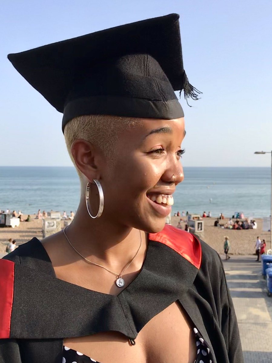fionaewilkinson's tweet photo. So proud of my cousin, Sula, who graduated from @SussexUni yesterday. #winning #Graduation2019 #awesome https://t.co/NROqdakg10