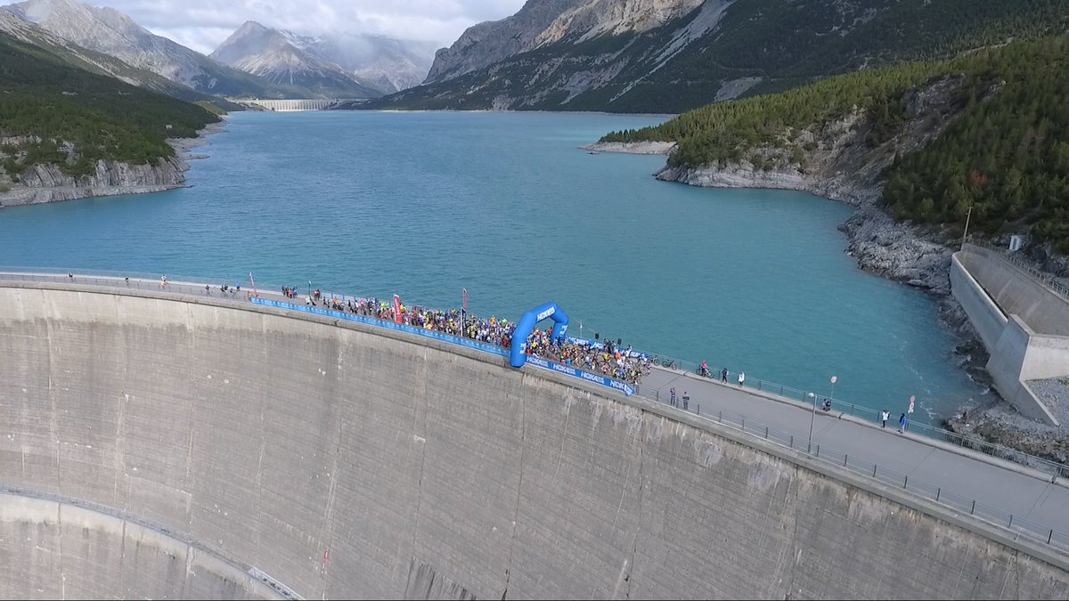ValdidentroAV's tweet photo. Questo è quello che ricorderai per sempre: 18km di pura bellezza.
Scopri il percorso, i paesaggi e i colori di un luogo unico al mondo: i laghi di Cancano.
Comincia a viverla da ora!
https://t.co/iUlKN9FJWi
#energy2run #cancano #valdidentro #bormio https://t.co/NS8s73AiBY