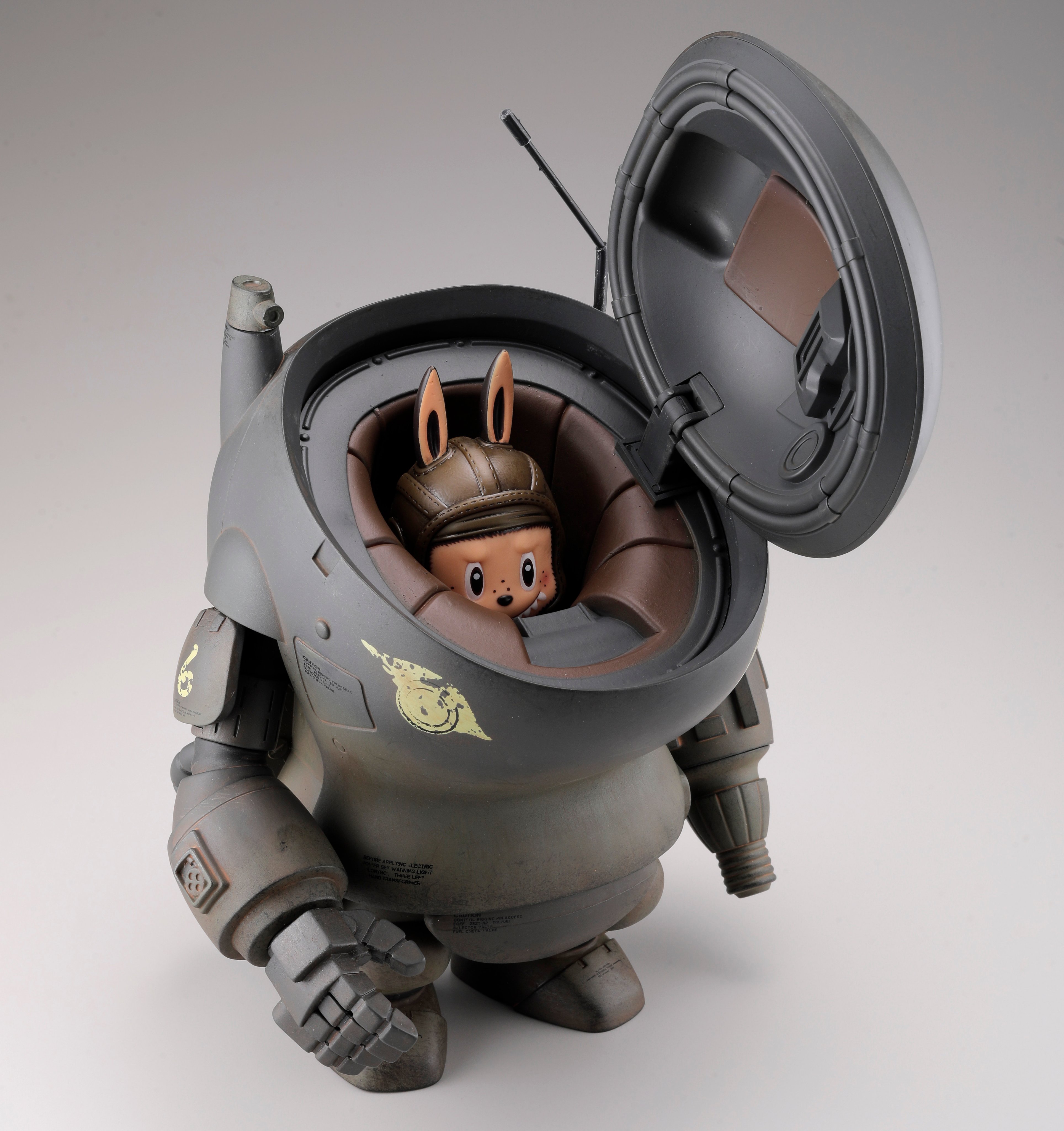 HOW2WORK ラブブ マシーネンクリーガー フィギュア