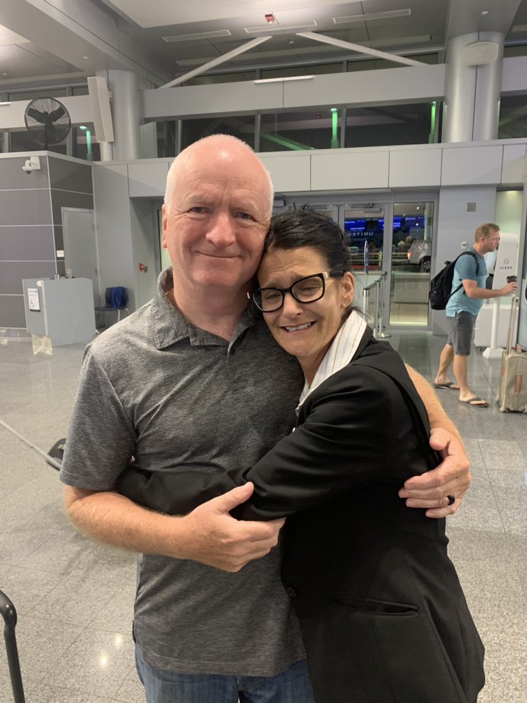 MelissaatUnited's tweet photo. @weareunited Look who found BobWeldon!! @AndesTammy So good seeing you this morning! #CLE4EVER #beingunited We ❤️you guys https://t.co/iJLuZ6cqr7