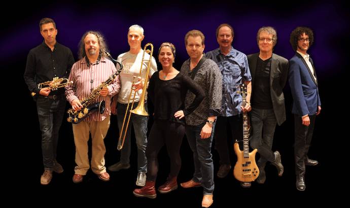 busfrednorth's tweet photo. The Northside Summer Concert Series continues TONIGHT! 8Track Mind will be playing at the Nashwaaksis Commons (Lawrence Amphitheater) at 7pm. Come out and enjoy some great music on Fredericton Northside! https://t.co/5rwb4pyAp2