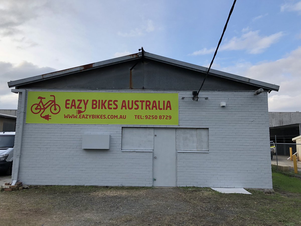 roon99's tweet image. We are close to opening                    eazybikes.com.au #eazybikesaustralia#surron#velocifero#electricbicycles