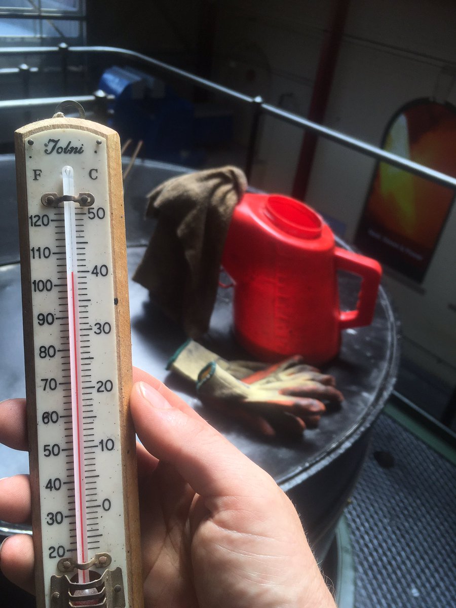 EdFosterEng's tweet photo. 40 degrees on the #riverdonengine @KelhamIsland and tomorrow is going to be the hottest day of the week 🥵 @hairyengineers melting away! It’s cool in our museum spaces though so come n cool down? #sheffieldissuper https://t.co/QXAyqgZw2R
