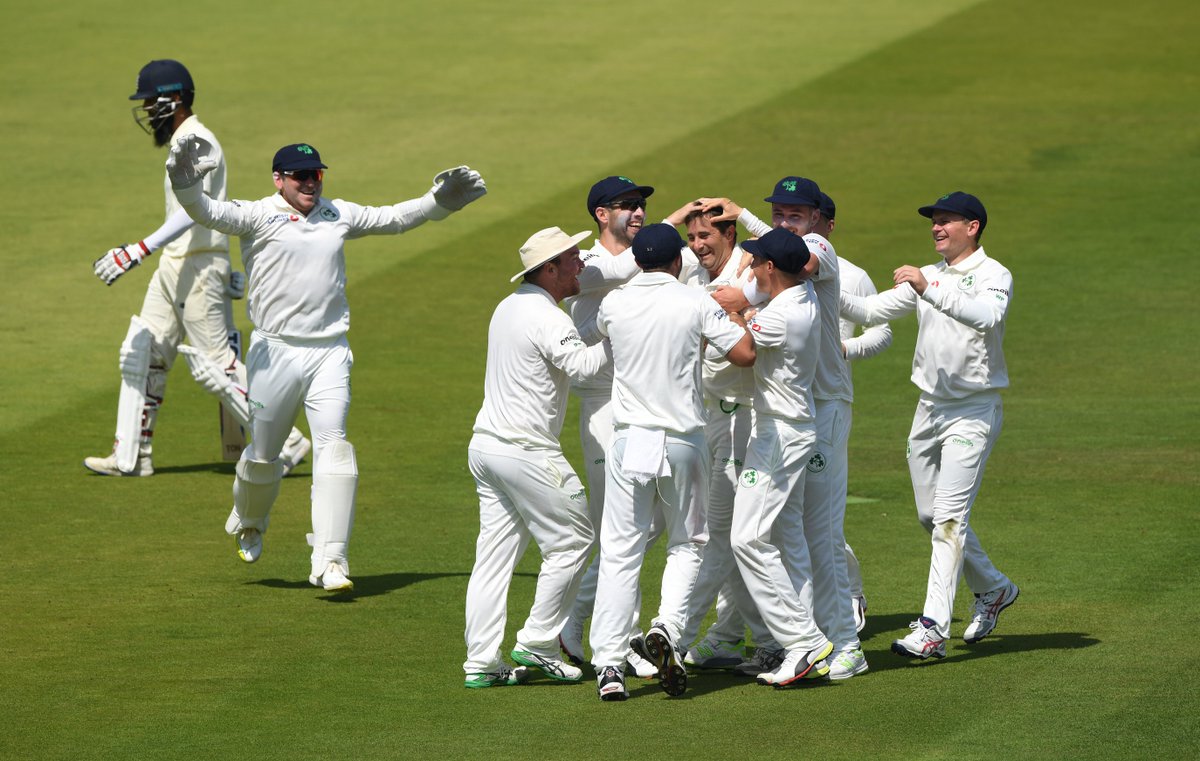 RachelL09324369's tweet photo. 85 - England's 85 all out is their lowest Test innings score at home since 1997 (77 v Australia). Green. #ENGvIRE https://t.co/S6k2Z0gkJ4