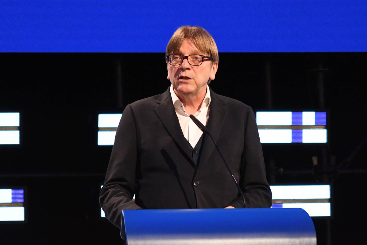 agensir's tweet photo. #EuropeForUs. #Brexit: Steering group Parlamento europeo, “un'uscita ordinata del Regno Unito dall'Ue è di enorme interesse per entrambe le parti” https://t.co/CkCJksHfm9

@Avvenire_Nei @TV2000it @RadioInBlu @CEI_news @Europarl_EN @Europarl_IT @guyverhofstadt https://t.co/x6O11Jhm4E