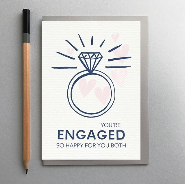KATEGUESTLtd's tweet photo. Navy Lines Collection is here! 
Online &amp; with our agents! Take a look on our trade store! 
https://t.co/VYWbBpfIQB
.
.
#greetingcards #navy #linedrawing #navyblue #design #shopindependent https://t.co/jdPP7eF3Hh https://t.co/KhLmycqgzZ
