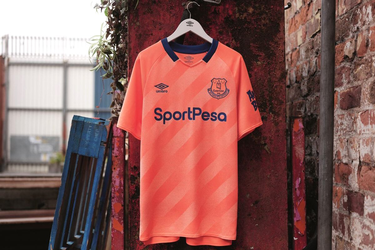 kitstownJP's tweet photo. 🍣
Umbro × エヴァートンFC 2019-20シーズンの新アウェーユニフォーム!
#エヴァートン #Everton #EFC #StDomingo
#Umbro
#ユニフォーム #サッカー #フットボール #football #soccer
#キッツタウン #kitstown https://t.co/iNoSw3PxD2