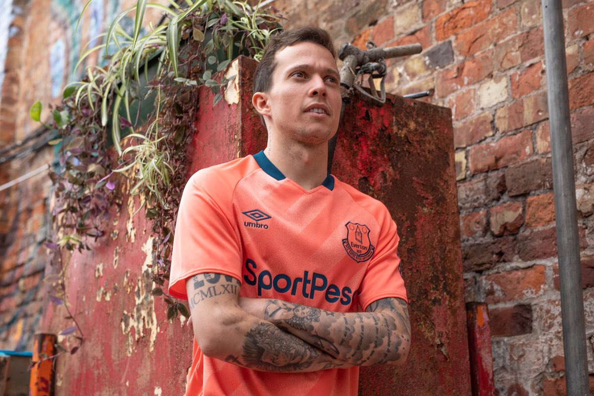 kitstownJP's tweet photo. 🍣
Umbro × エヴァートンFC 2019-20シーズンの新アウェーユニフォーム!
#エヴァートン #Everton #EFC #StDomingo
#Umbro
#ユニフォーム #サッカー #フットボール #football #soccer
#キッツタウン #kitstown https://t.co/iNoSw3PxD2