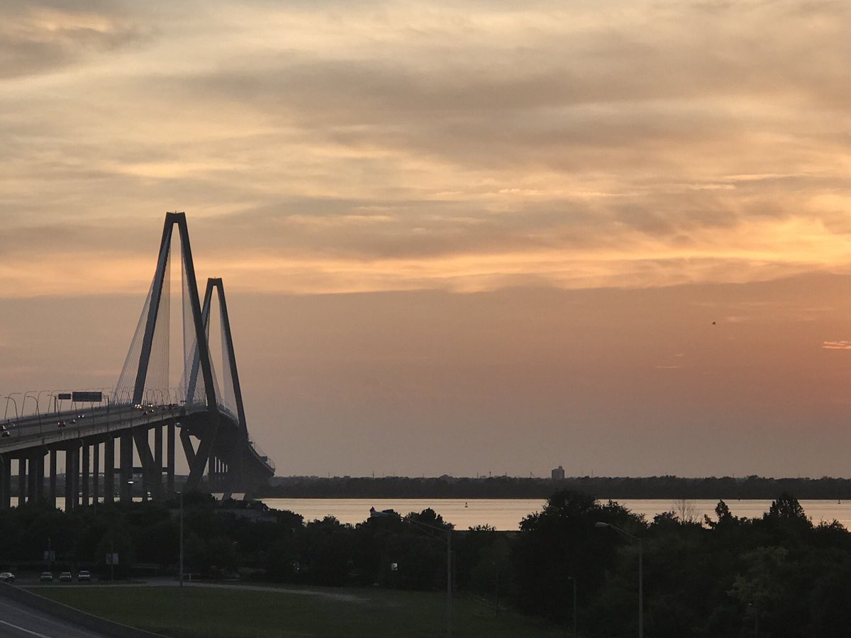plotboy's tweet photo. Final stop on my #FicheBella Summer vacation - Charleston, SC. 

Check out the Ravenel Br and the Angel Oak Tree (>1000 yrs old).

#FicheFriends #FicheFun 
#Food #History #Architecture 

@laserfiche @Ryan_Laserfiche @ECM_marketeer @Noel_Laserfiche @SeeAmyJGo @wellsm @HDingStar https://t.co/73AziH9yVr