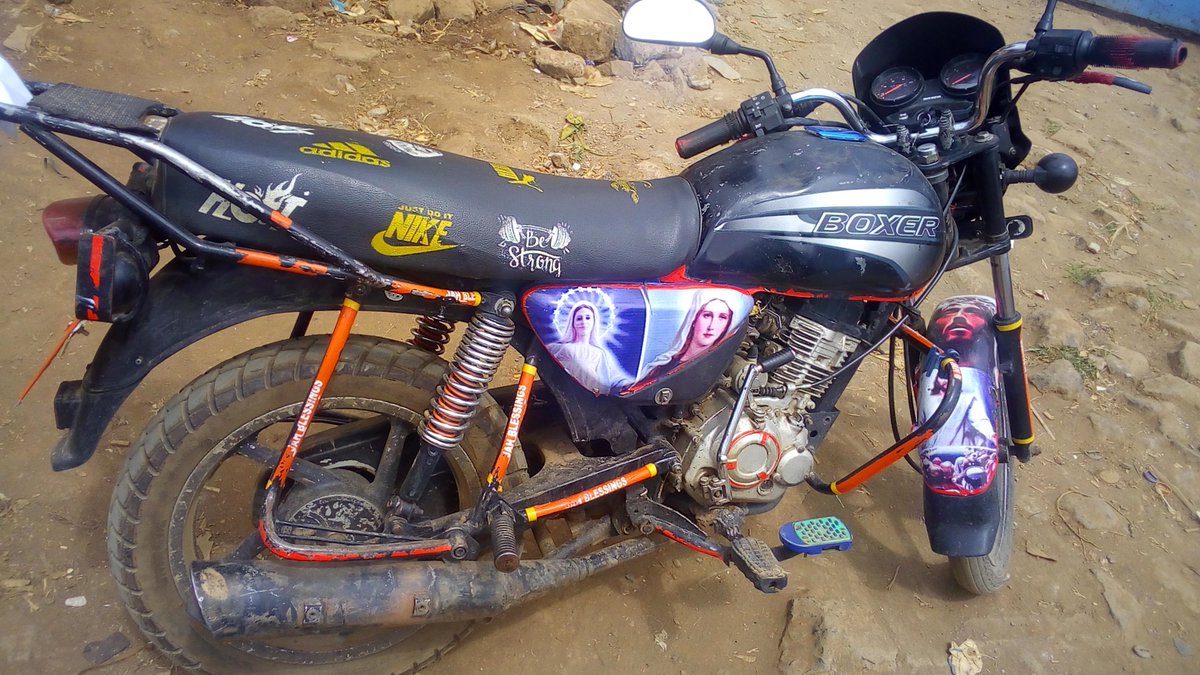 SuccessBridge01's tweet photo. BOXER BAJAJ BM 150cc
@ Ksh: 59,000
Clean Buy and Ride
Contact: 0752709509
#cabinetreshuffle Ukur Yattani Gordon Kihalangwa Jimmy Kiamba Erick Omondi https://t.co/GdNGLa3UYQ
