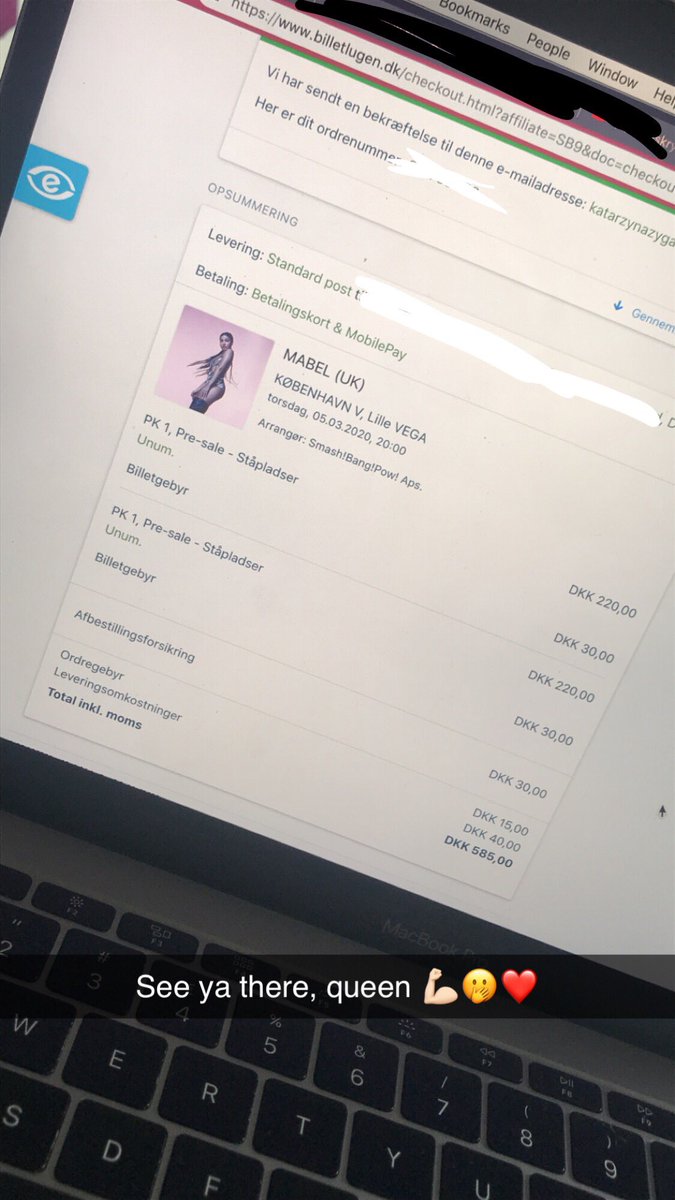 Emmafromearthxx's tweet photo. We already bought out tickets for @Mabel! Can’t wait to see you there, queen! You were amazing as @Harry_Styles support so 👏🏻👏🏻👏🏻 #mabeltour https://t.co/Zw1wwnjm2D