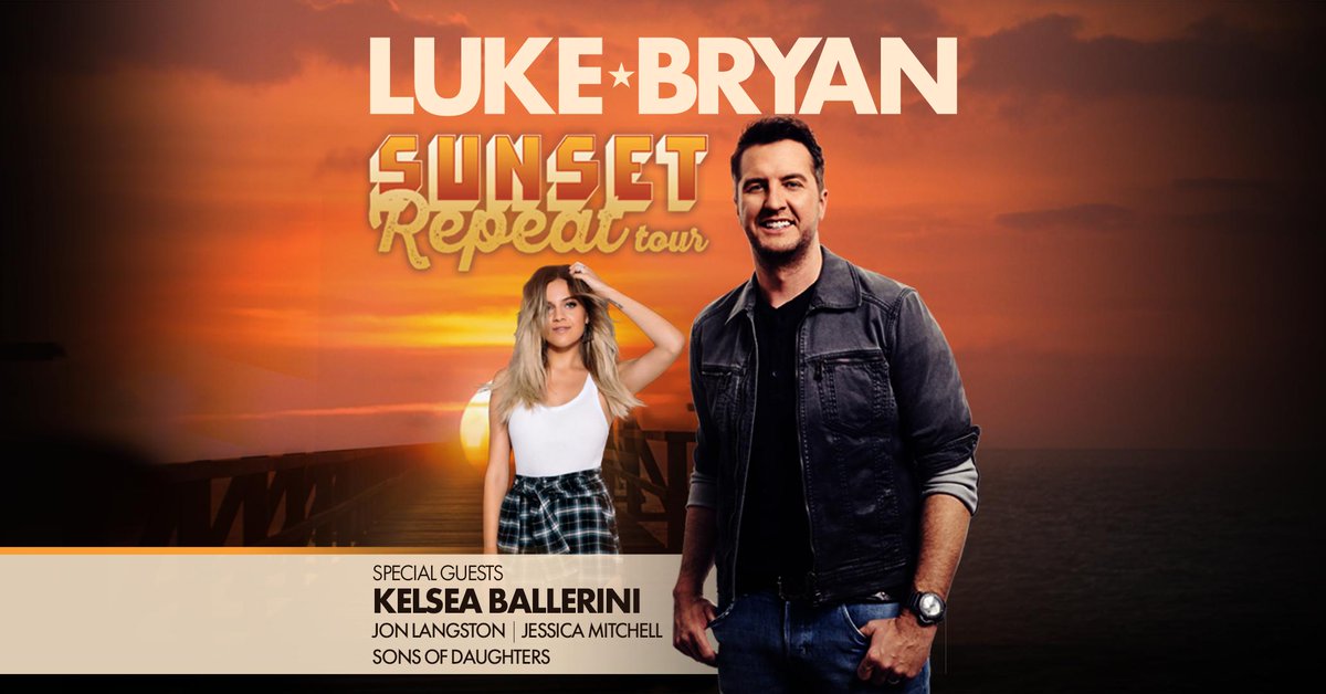 MonctonYQM's tweet photo. Win tickets to see country superstar @LukeBryanOnline courtesy of #MonctonYQM during his #SunsetRepeat Tour on Aug. 10 at Magnetic Hill in #Moncton! Visit our Facebook page for contest details and regulations: https://t.co/zvzgm5xTQF https://t.co/ZSnpuFhaMq