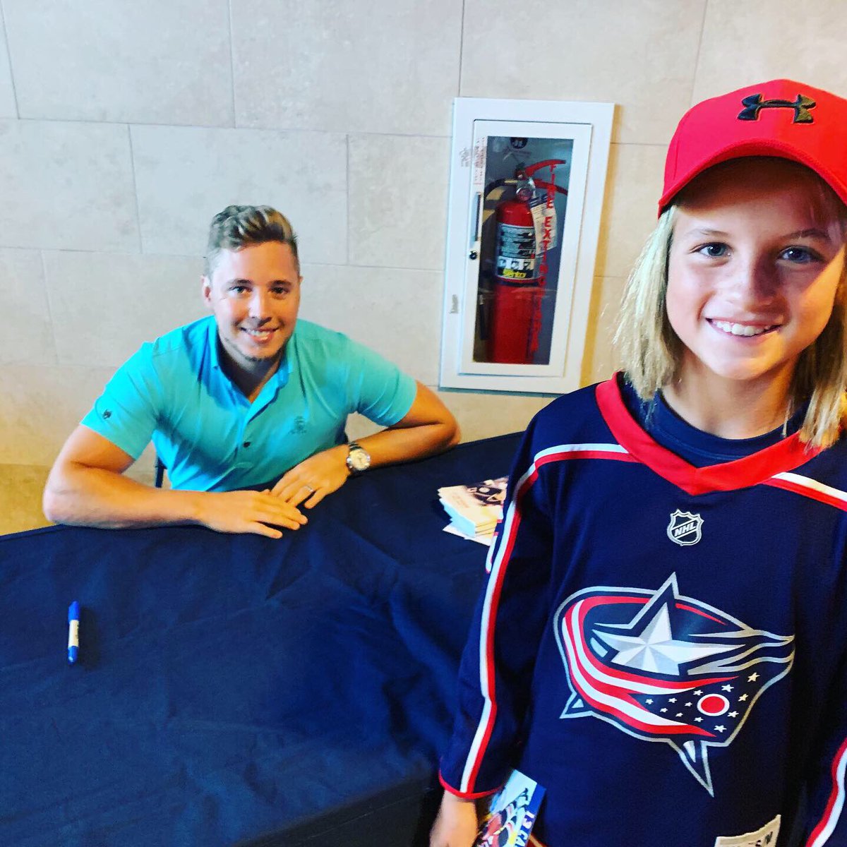 seanaE2's tweet photo. Go CBJ! @CamAtkinson13 https://t.co/xGdur7QnCq