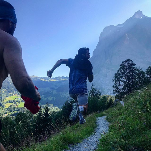 Ian_Pyott's tweet image. Running with the boys @rogerserrano @tenne_tenne ift.tt/2Mb8T9I ift.tt/1qCVNQo