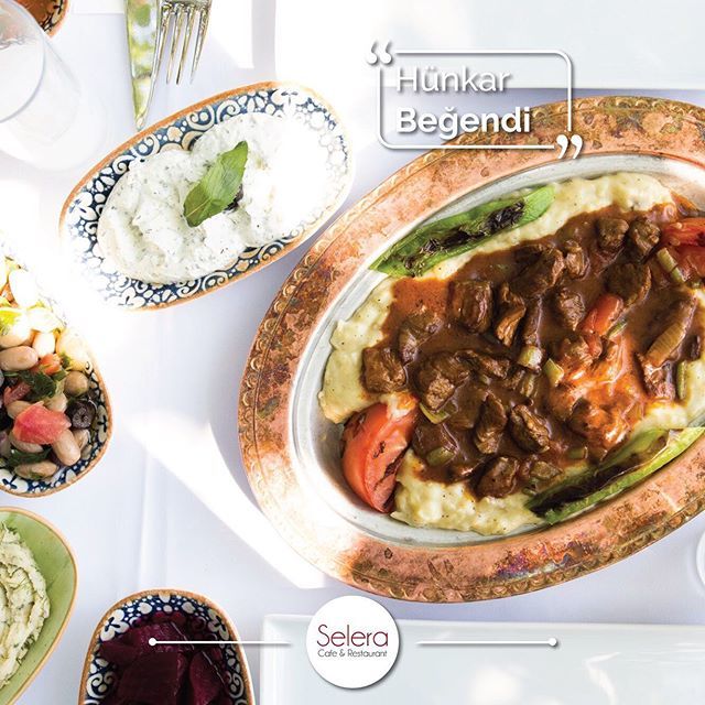selerarest's tweet photo. Çok sevdiğiniz bir lezzeti, çok sevdiğiniz bir kişiyle paylaşın! Hele o da çok severse, buyurun lezzet patlamasına!
.
.
#selera #selerarestaurant #restaurant #restaurantstyle #winter #rakı #rakısofrası #cold #nature #akşamyemeği #breakfast #dinner #kahva… https://t.co/QXyljFAY6y https://t.co/FG9HoKt5ZC