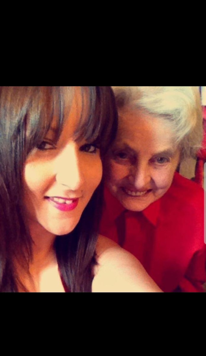 alisonjayneexx's tweet photo. #absolutely #heartbroken #rip #mybeautiful #NANA https://t.co/CUfn14IcHm