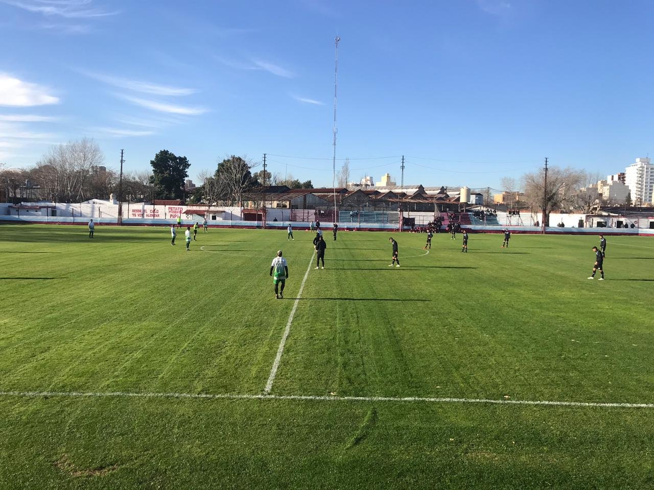 UAI Urquiza derrotó a River y vuela alto – El Rincón del Fútbol