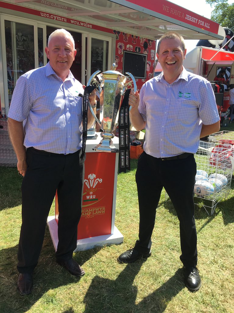 completecopack's tweet photo. CCPS Had a great day at the RWAS Builth Wells finishing with a Grand Slam curtesy of the WRU !!
@RoyalWelshShow @WRU_Community #contractpack #contractpacking #organic #vegan #plantbased #recycleable #recycleablepackaging #biodegradable #biodegragablepackaging #pouchfilling https://t.co/x0QLMNjRrh