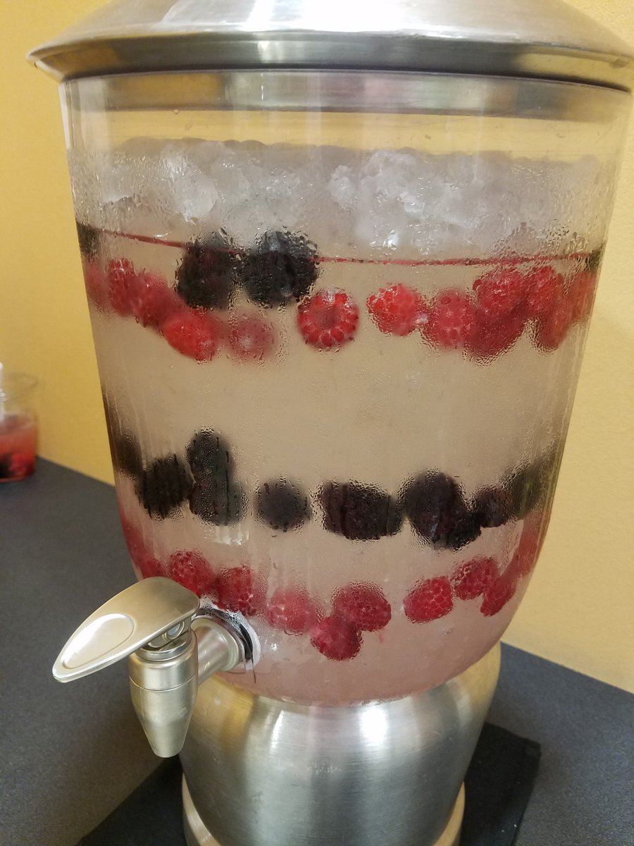 DocJim123's tweet photo. Looks like today is going to be a berry, berry good day @myNGHS and @ngmcgme #DeepInterdepence. #NGMCIMRESIDENCY https://t.co/GJ977av6kD