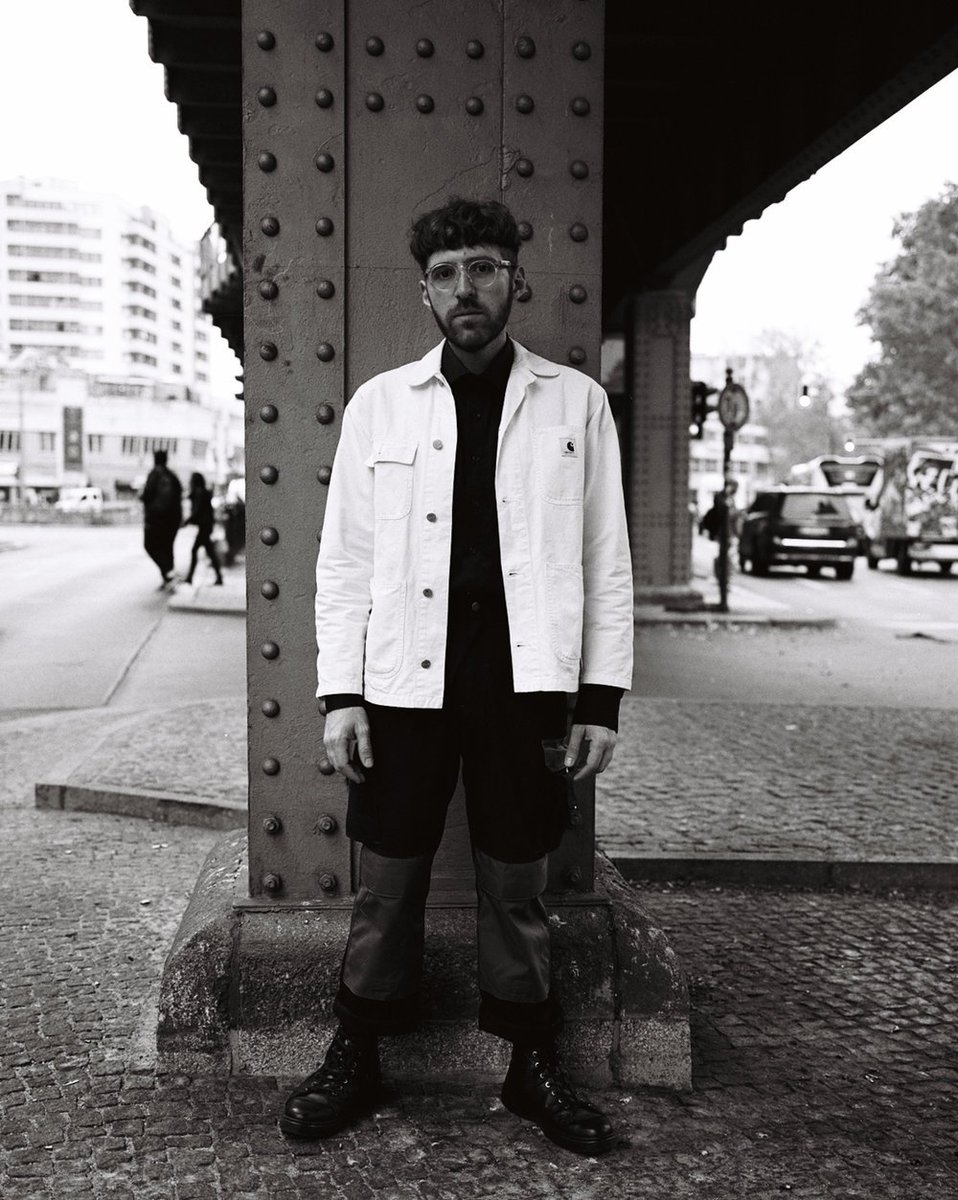 Groove_Mag's tweet photo. Mit einer 32-stündigen Dauerparty auf zwei Floors lässt die kuriose Szenebar #sameheads in Berlin-Neukölln die Champagnerkorken knallen.
https://t.co/ChlMbZPgvt https://t.co/nbxombuLMC