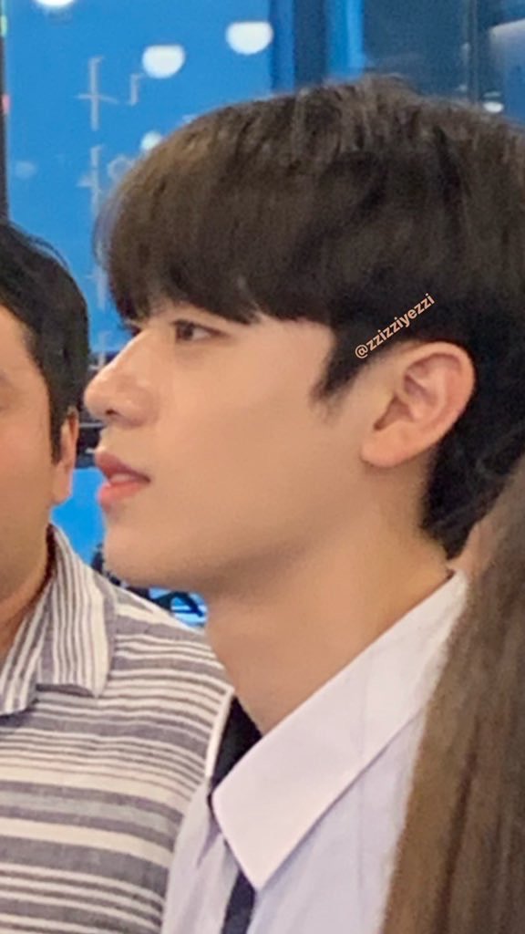sdenn__514's tweet photo. 금고딩 코는 백만불짜리 코
저화질을 뚫고 나오는 인간 에베레스트를 보세요 https://t.co/kJfqrBMDcy