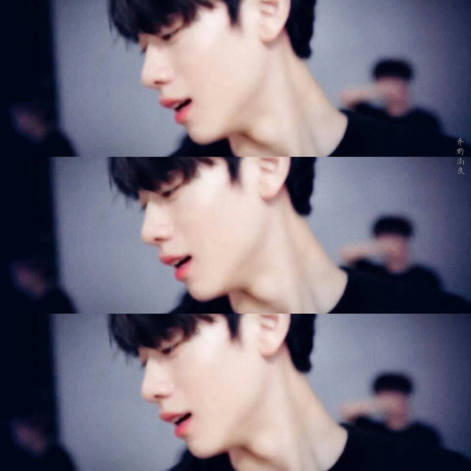 sdenn__514's tweet photo. 금고딩 코는 백만불짜리 코
저화질을 뚫고 나오는 인간 에베레스트를 보세요 https://t.co/kJfqrBMDcy