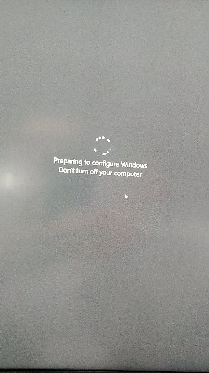 studiosjj's tweet image. #Windows10 this is my windows life