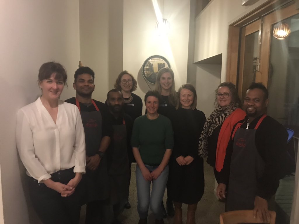 Deakin Nutrition tweet media